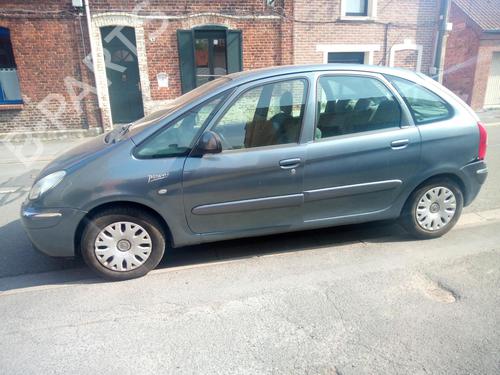 Left mirror CITROËN XSARA PICASSO (N68) 1.6 HDi | BP20370167C26 