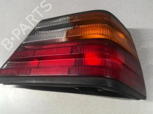 Right taillight MERCEDES-BENZ 124 Saloon (W124) 250 D (124.125) | BP20370882C35 