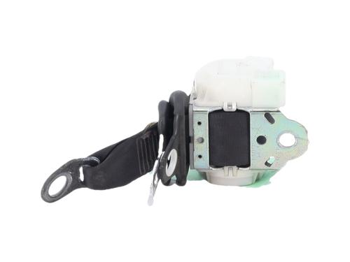 rear-left-seatbelt-toyota-aygo-_b1_-2005-2006-2007-2008-2009-2010-2011-2012-2013-2014-36445426 main image