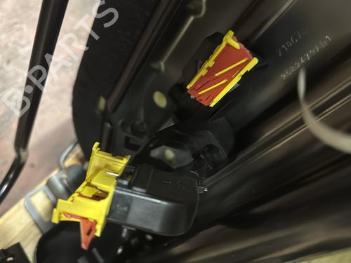 Right front seat RENAULT CLIO V (B7_) 1.0 SCe 65 (B7MR) | BP33945613C16  - Image 8