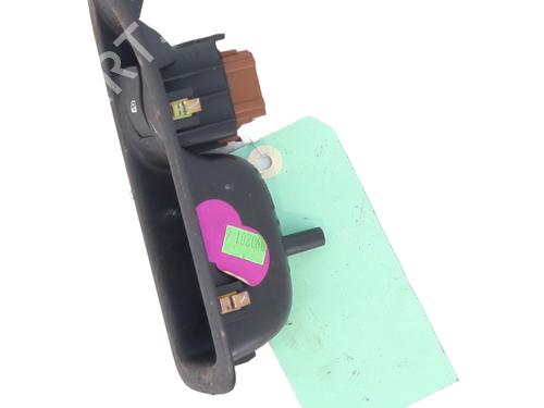 Used Left rear window switch Left rear window switch RENAULT LAGUNA II (BG0/1_) 1.8 16V (BG04, BG0B, BG0C, BG0V) (117 hp) 32713177 32713177