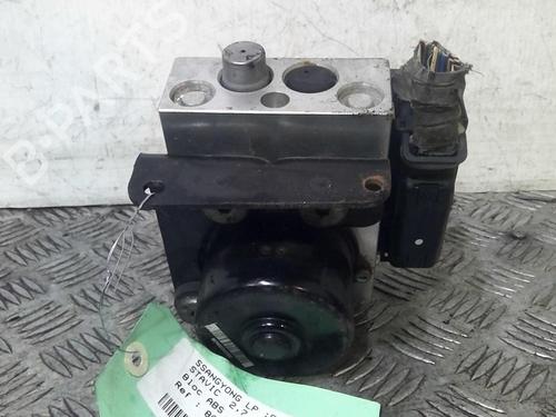 Used ABS pump SSANGYONG STAVIC 2.7 270 sXDi 4x4 (165 hp) 20368137