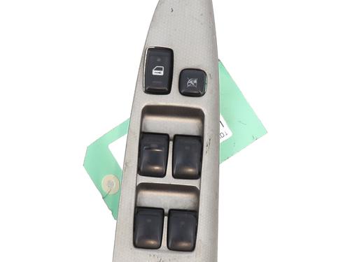 Used Left front window switch TOYOTA COROLLA Verso (_E12_) 2.0 D-4D (CDE120_, CDE120R) (90 hp) 29493247
