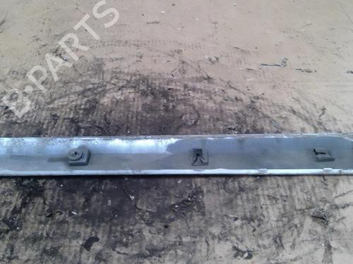 Door moulding trim PEUGEOT 308 SW I (4E_, 4H_) 1.6 HDi | BP29318871C150 