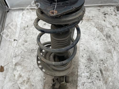 Used Left front shock absorber Left front shock absorber 37635790 37635790