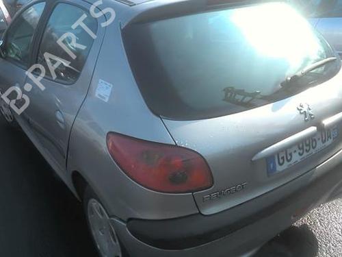 Fuse box PEUGEOT 206 Hatchback (2A/C) 1.4 HDi eco 70 | BP24415573E1 