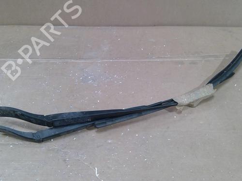 Used Front windshield wiper arm CITROËN C3 II (SC_) 1.4 HDi 70 (SC8HZC, SC8HR0, SC8HP4) (68 hp) 30562525