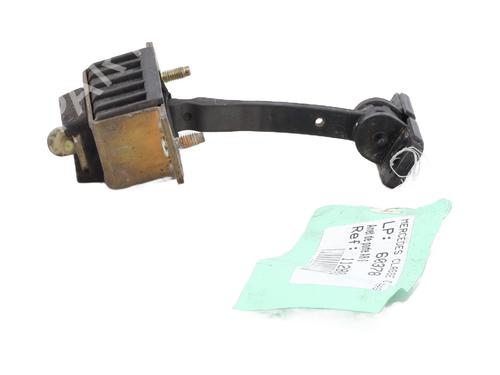 Hinge/Door check strap MERCEDES-BENZ C-CLASS (W203) C 220 CDI (203.006) | BP29440564C146 