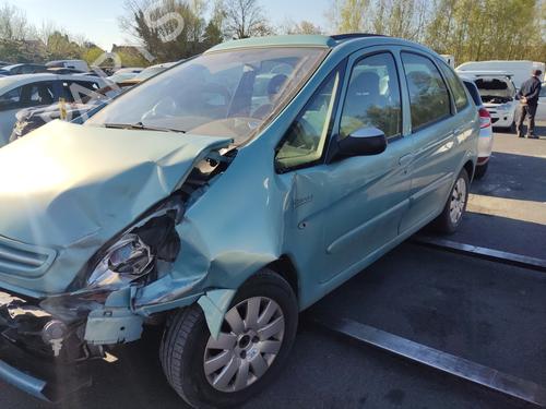 Right headlight CITROËN XSARA PICASSO (N68) 2.0 HDi | BP28080125C29 