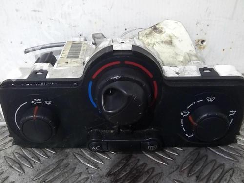 Used Climate control RENAULT MEGANE II (BM0/1_, CM0/1_) 1.5 dCi (BM1F, CM1F) (86 hp) 20352724