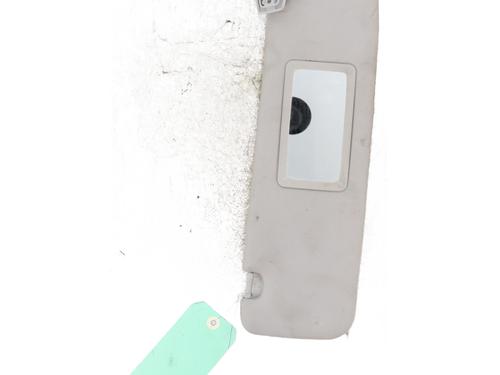 Used Right sun visor PEUGEOT 206 CC (2D) 1.6 16V (2DNFUF, 2DNFUR) (109 hp) 26184578