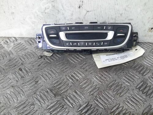 Used Climate control RENAULT MEGANE III Hatchback (BZ0/1_, B3_) 1.5 dCi (106 hp) 20366817