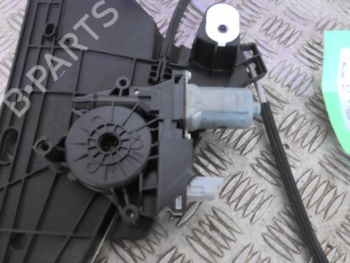 Used Front right window mechanism Front right window mechanism OPEL CORSA F (P2JO) 1.2 (68) (75 hp) 20354672 20354672