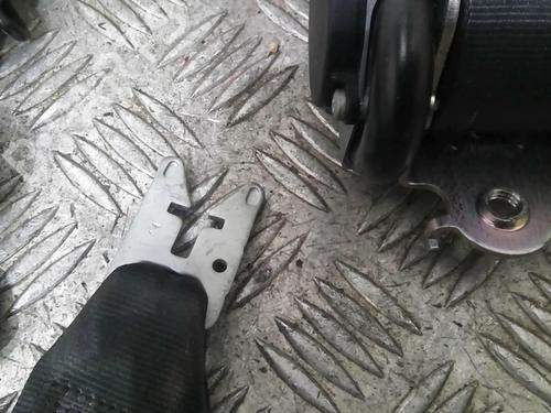 Used Front right belt tensioner RENAULT MEGANE III Hatchback (BZ0/1_, B3_) 1.9 dCi (BZ0N, BZ0J) (131 hp) 20359537