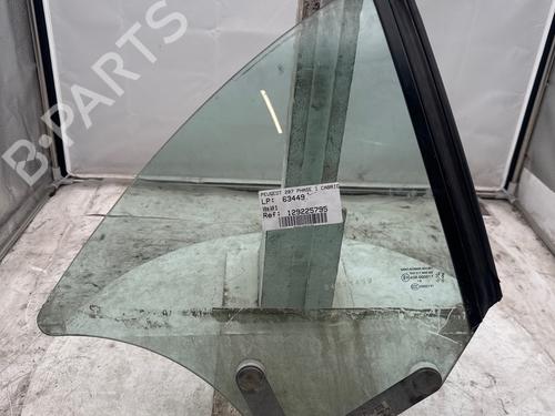 Used Rear right door window Rear right door window 37246359 37246359