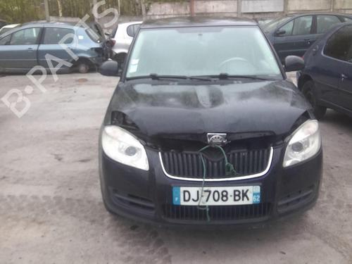Rear right door window SKODA FABIA II (542) 1.4 TDI | BP20365985C21 