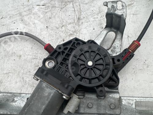 Used Front left window mechanism Front left window mechanism PEUGEOT 206 Hatchback (2A/C) [1998-2012] 34454968 34454968