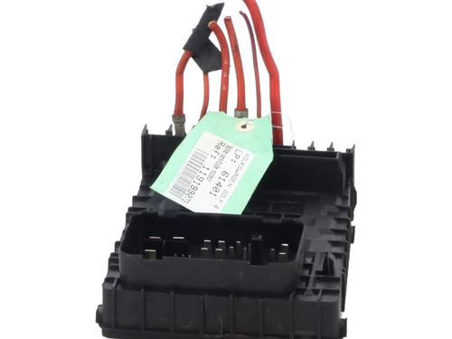 Used Fuse box Fuse box VW GOLF VI (5K1) 1.6 TDI (105 hp) 31655543 31655543