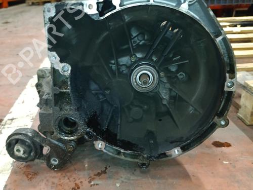 Gearkasse Gearkasse FORD FUSION (JU_) 1.4 TDCi (68 hp) 33895981 33895981