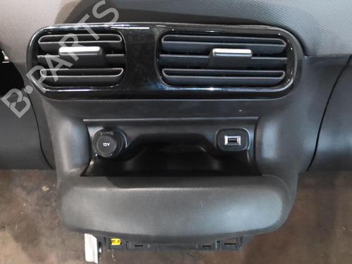 Dashboard CITROËN C4 CACTUS 1.2 THP 110 | BP20360923C46  - Image 5