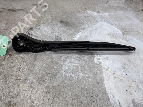 rear-windshield-wiper-arm-renault-scenic-ii-jm01_-2003-2004-2005-2006-2007-2008-2009-2010-37716821 main image