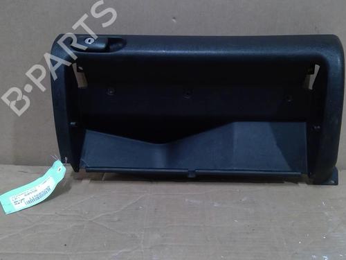 Handskerum VW GOLF IV Cabriolet (1E7) 1.9 TDI (90 hp) 30538364