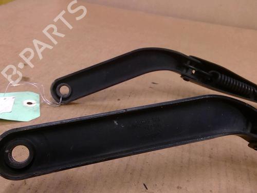 Front windshield wiper arm BMW 1 (E87) 116 d | BP26183376C143 