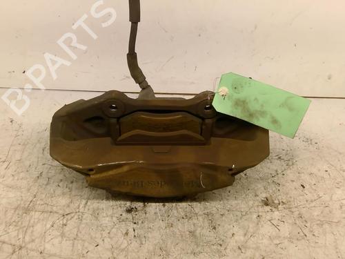 Used Right front brake caliper Right front brake caliper MERCEDES-BENZ C-CLASS (W205) C 300 e (205.053) (320 hp) 33418790 33418790
