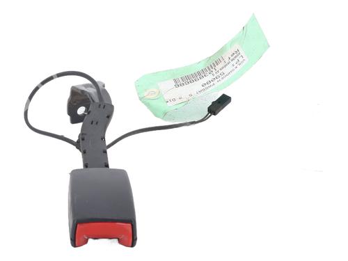 Used Seat buckle VW PASSAT B6 (3C2) 2.0 TDI (110 hp) 24862737