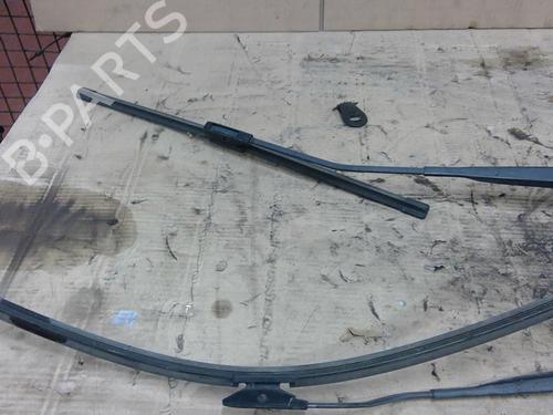Front windshield wiper arm RENAULT GRAND SCÉNIC II (JM0/1_) 1.5 dCi (JM1E) | BP28212865C143 
