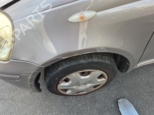 Right headlight TOYOTA YARIS (_P1_) 1.4 D-4D (NLP10_, NLP10R) | BP31655429C29 