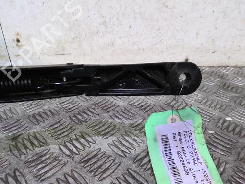 Used Front windshield wiper arm VW POLO V (6R1, 6C1) 1.2 (60 hp) 20358353