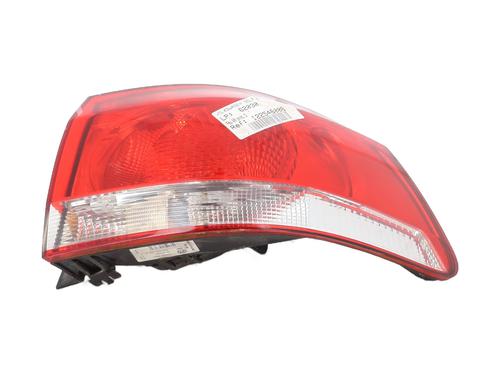 Used Right taillight Right taillight VW GOLF VI (5K1) 1.6 TDI (105 hp) 33322566 33322566