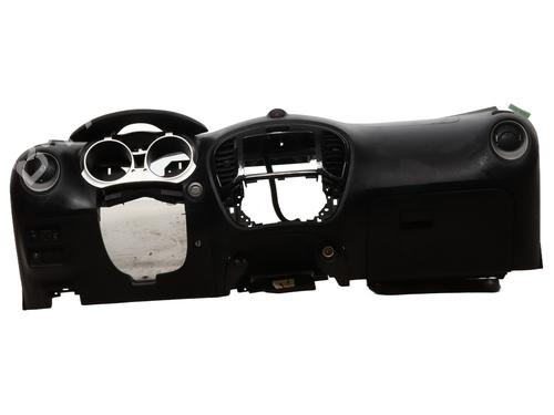 Instrumentbræt NISSAN JUKE (F15) 1.5 dCi (110 hp) 21087039