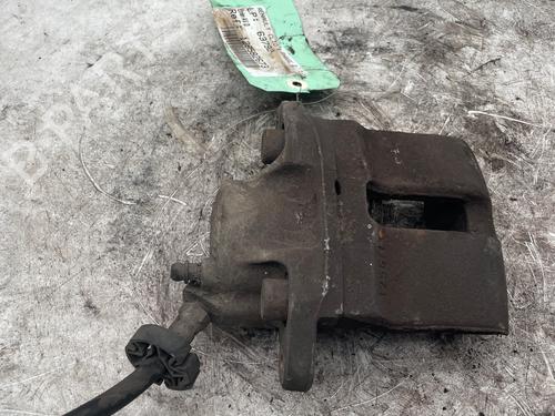 Used Right front brake caliper Right front brake caliper 37867600 37867600