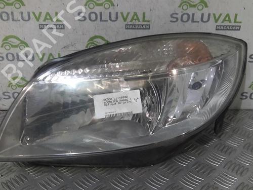 Used Left headlight SKODA ROOMSTER (5J7) 1.4 TDI (80 hp) 22004926