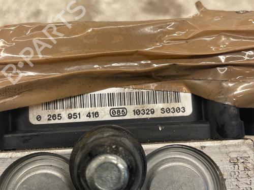 ABS pump CITROËN C5 III Break (RW_) 1.6 HDi 110 | BP36656774M43 - Image 3