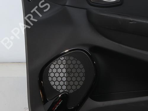 Forreste højre beklædning Forreste højre beklædning RENAULT CLIO IV (BH_) 1.5 dCi 75 (75 hp) 33803831 33803831
