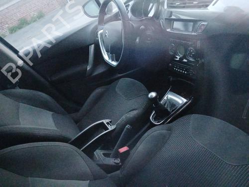 Radio CITROËN C3 II (SC_) 1.4 HDi 70 (SC8HZC, SC8HR0, SC8HP4) | BP27166555E6  - Image 18