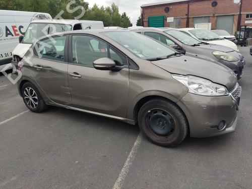 Front left seatbelt PEUGEOT 208 I (CA_, CC_) 1.4 HDi | BP32254345I26