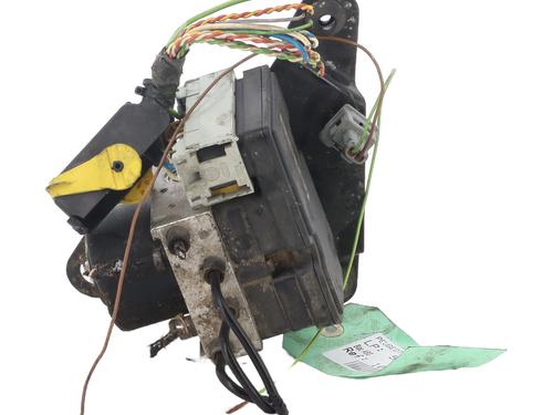 Used ABS pump ABS pump PEUGEOT 206 Hatchback (2A/C) 1.4 HDi eco 70 (68 hp) 27161882 27161882