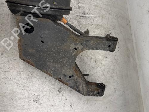 Used Right rear steering knuckle Right rear steering knuckle 38940178 38940178