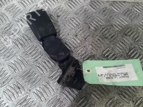 Seat buckle PEUGEOT 208 I (CA_, CC_) 1.2 VTI 82 | BP21059256I32
