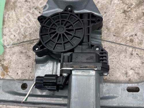 Front right window mechanism RENAULT TWINGO III (BCM_, BCA_) 1.0 SCe 65 (BCMJ) | BP37867681C23 - Image 4