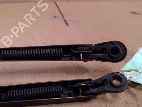 Front windshield wiper arm CITROËN C3 I (FC_, FN_) 1.6 16V | BP26183493C143 