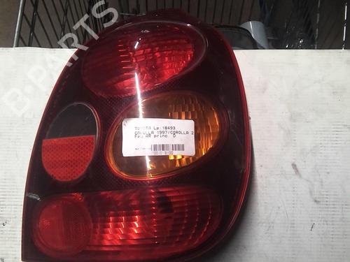 Used Right taillight Right taillight TOYOTA COROLLA Liftback (_E11_) 2.0 D (CE110) (72 hp) 21998881 21998881