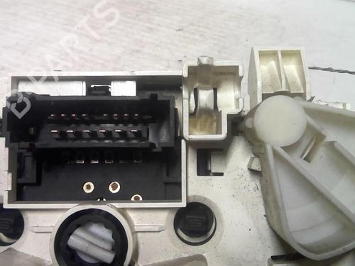 Used Climate control Climate control PEUGEOT 1007 (KM_) 1.4 HDi (68 hp) 20370688 20370688
