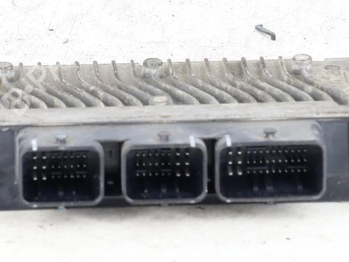 Used Engine control unit (ECU) Engine control unit (ECU) PEUGEOT 206 Hatchback (2A/C) 1.4 i (75 hp) 27811210 27811210