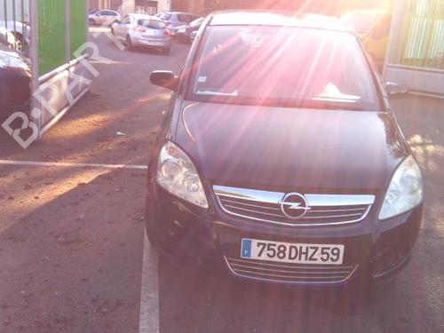 Left mirror OPEL ZAFIRA / ZAFIRA FAMILY B (A05) 1.9 CDTI (M75) | BP22000598C26 