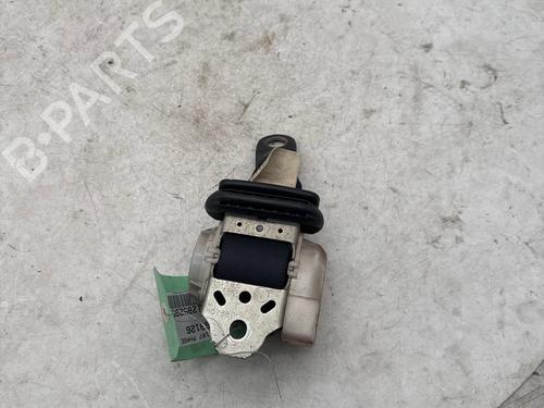 Used Rear right seatbelt Rear right seatbelt 37246037 37246037